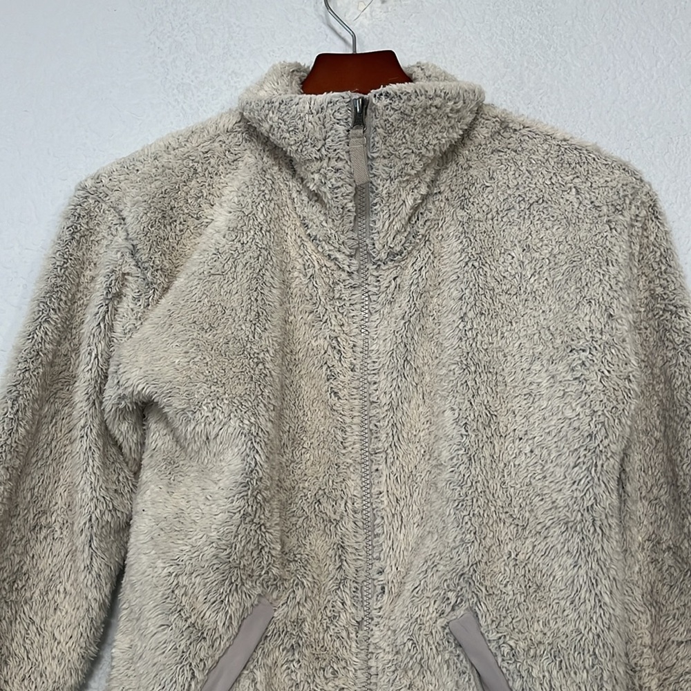 The North Face Fleece Zip Jacket - Picture 3 of 16